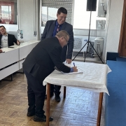 Ziad Badra - representante com notório saber na área de medicina